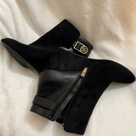 Wide Width Ankle Bootie - Picture 6 of 13